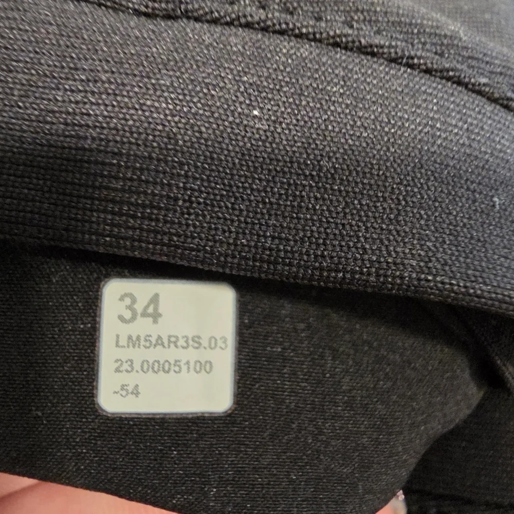 Lululemon ABC Classic Fit Black Trousers -Size 34